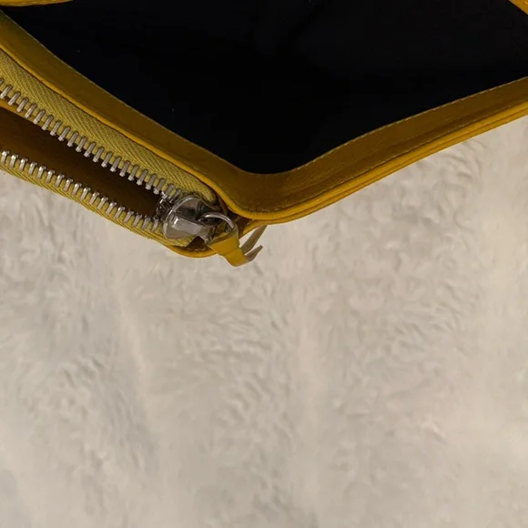 Balenciaga Compact Wallet - Picture 9 of 16